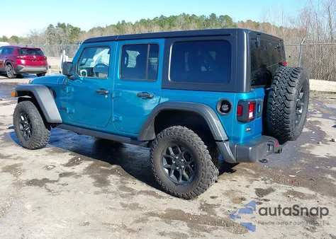 2024 Jeep Wrangler 4-Door Willys 4X4 z USA, uszkodzony, nr VIN 1C4PJXDN4RW157857